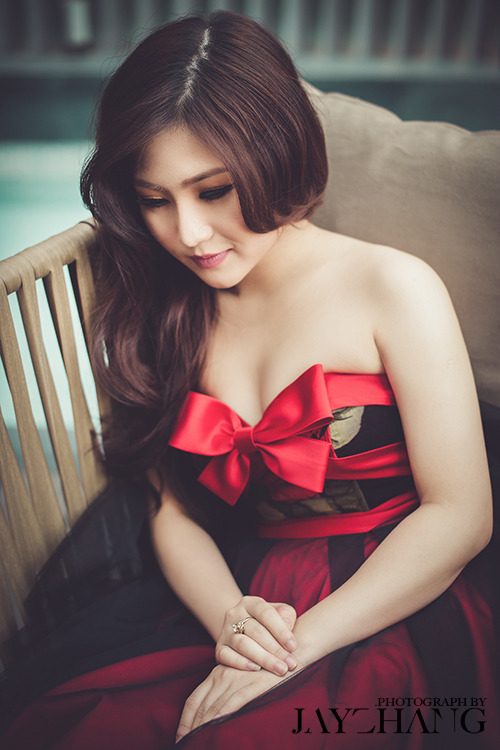 艳灵